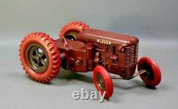 1954 Czech KDN Zetor-25 Farm Tractor Bakelite Wind Up Toy Barum Balloon Tires