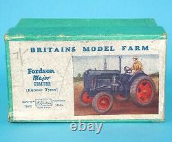 BRITAINS LEAD FARM #128F FORDSON MAJOR TRACTOR E27N RUBBER TYRES BOXED 1930s