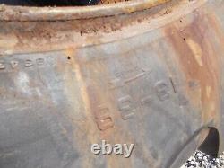 VINTAGE Farm Hand Universal 13-38 = 14.9 x 38 6 ply 45% Tractor Tire